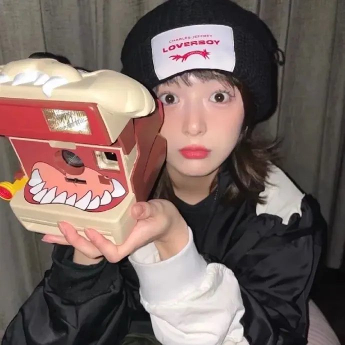 成为莱德伍德 海报