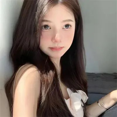 另一种存在 海报
